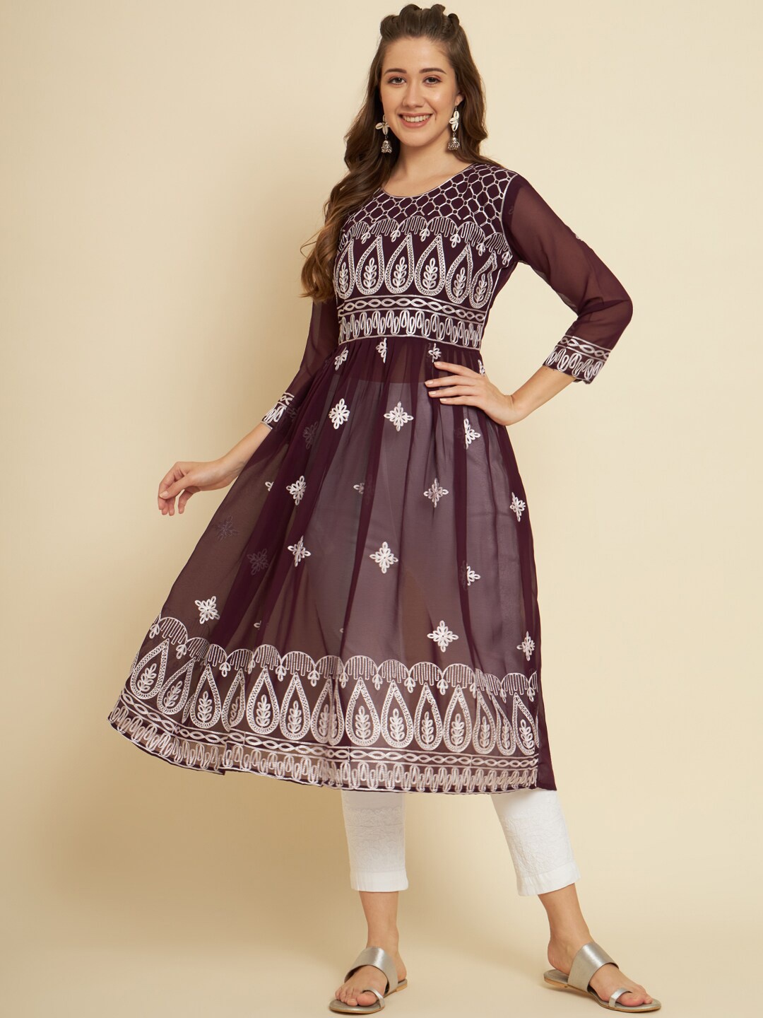 

VAIRAGEE Ethnic Motifs Embroidered A-Line Kurta, Purple
