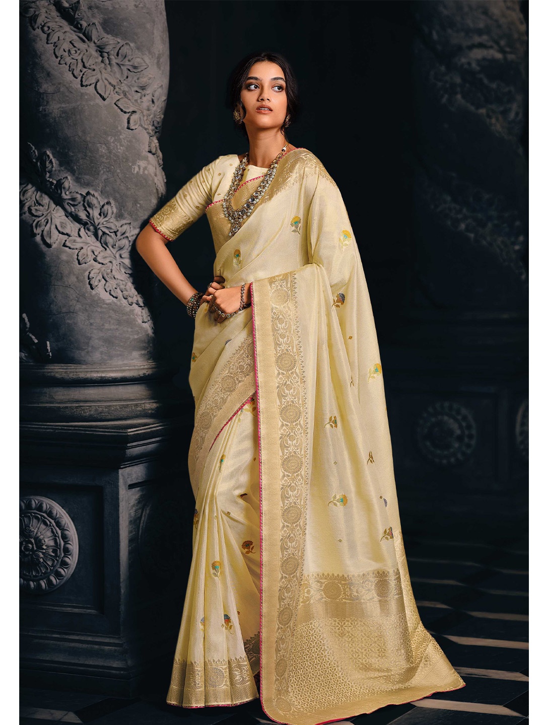 

Mitera White & Gold-Toned Ethnic Motifs Woven Design Zari Banarasi Saree