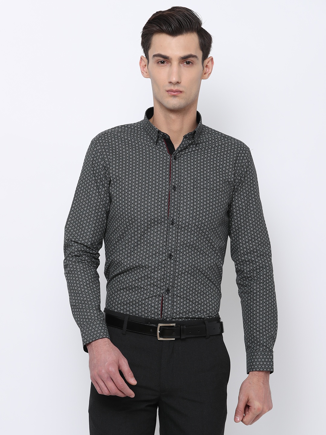 

Black coffee Men Charcoal Slim Fit Printed Formal Shirt