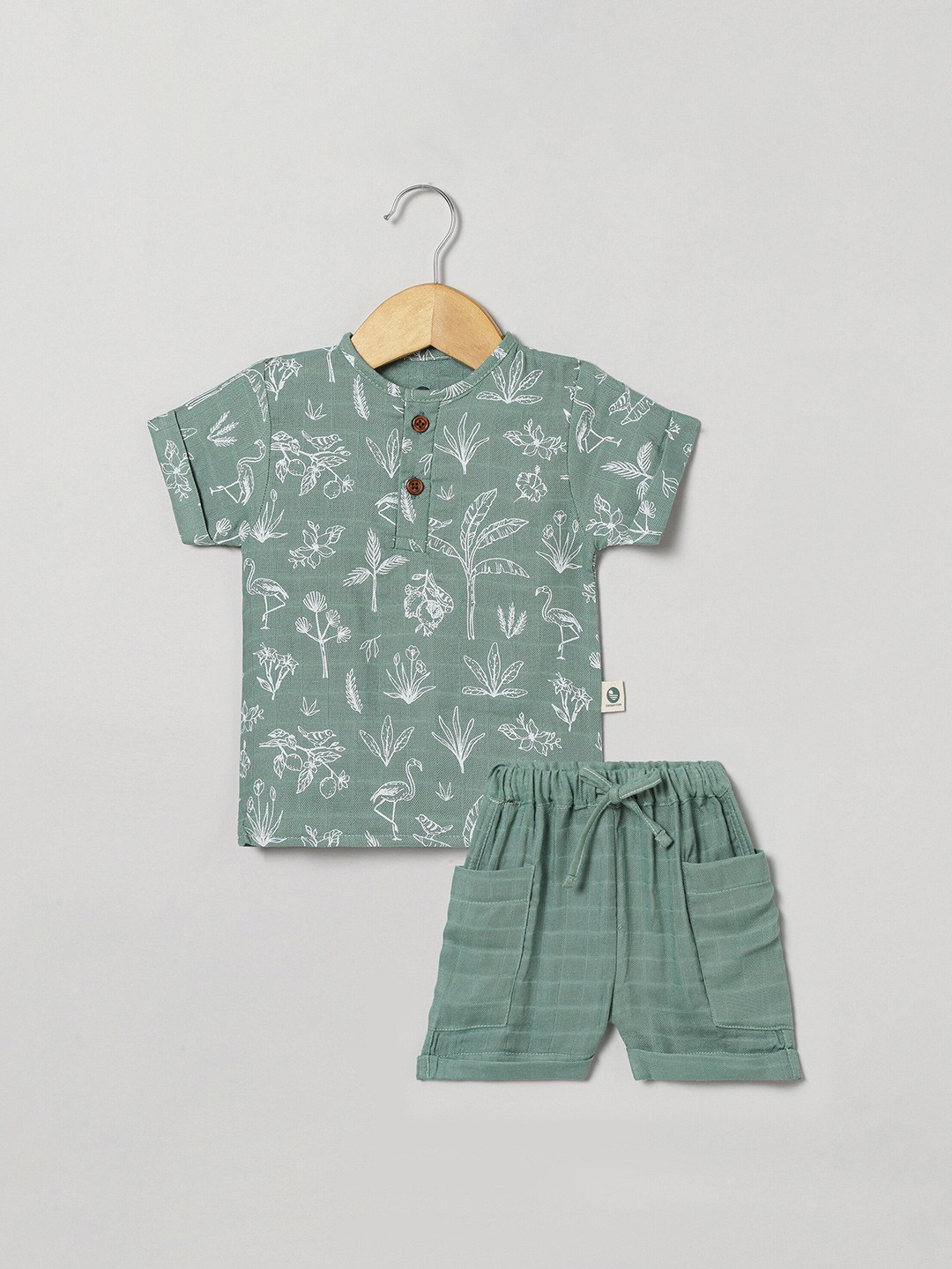 

cocoon care Unisex Kids Conversational Printed Bomboo T-shirt With Shorts, Green