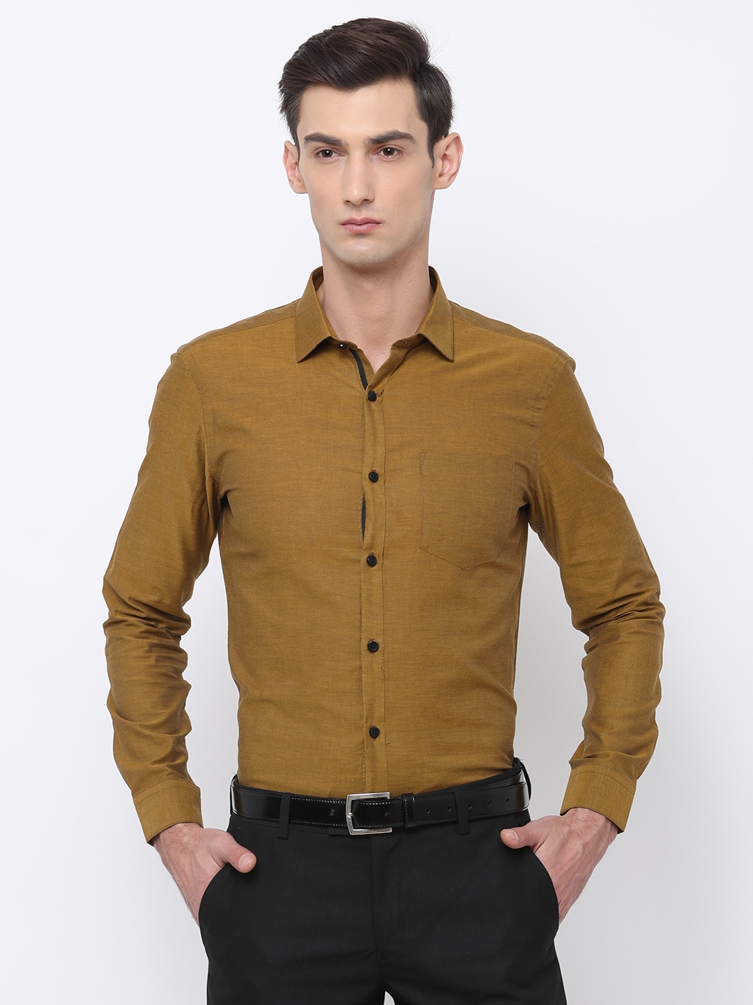 

Black coffee Men Mustard Slim Fit Solid Formal Shirt