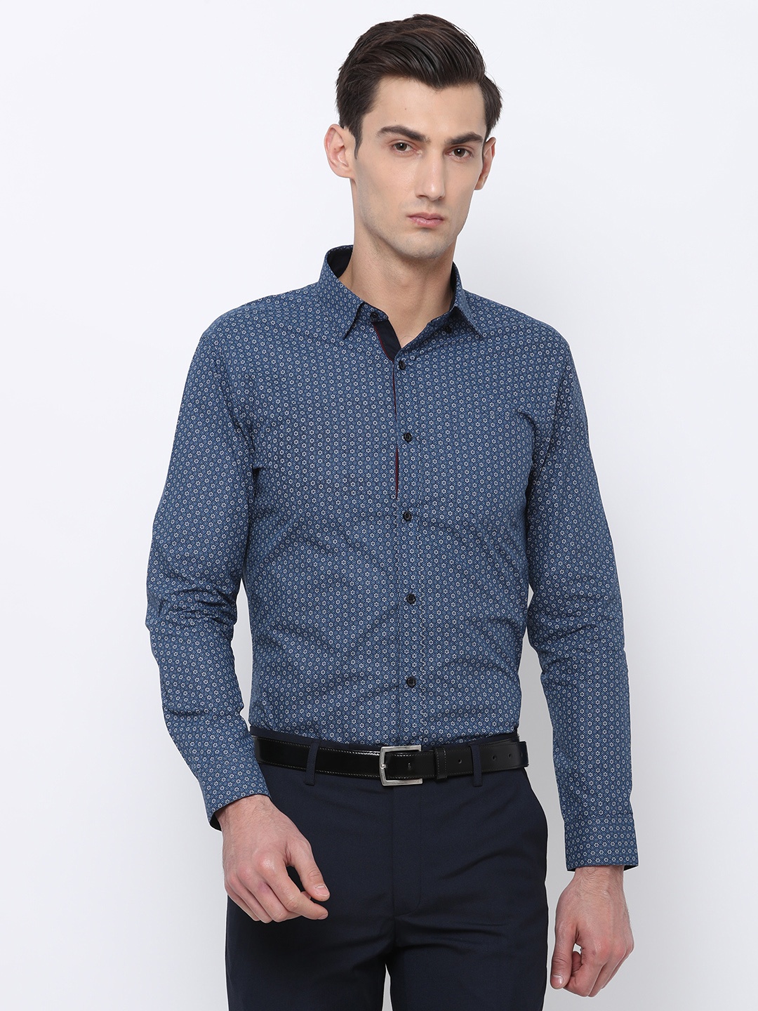 

Black coffee Men Navy Blue Slim Fit Printed Formal Shirt