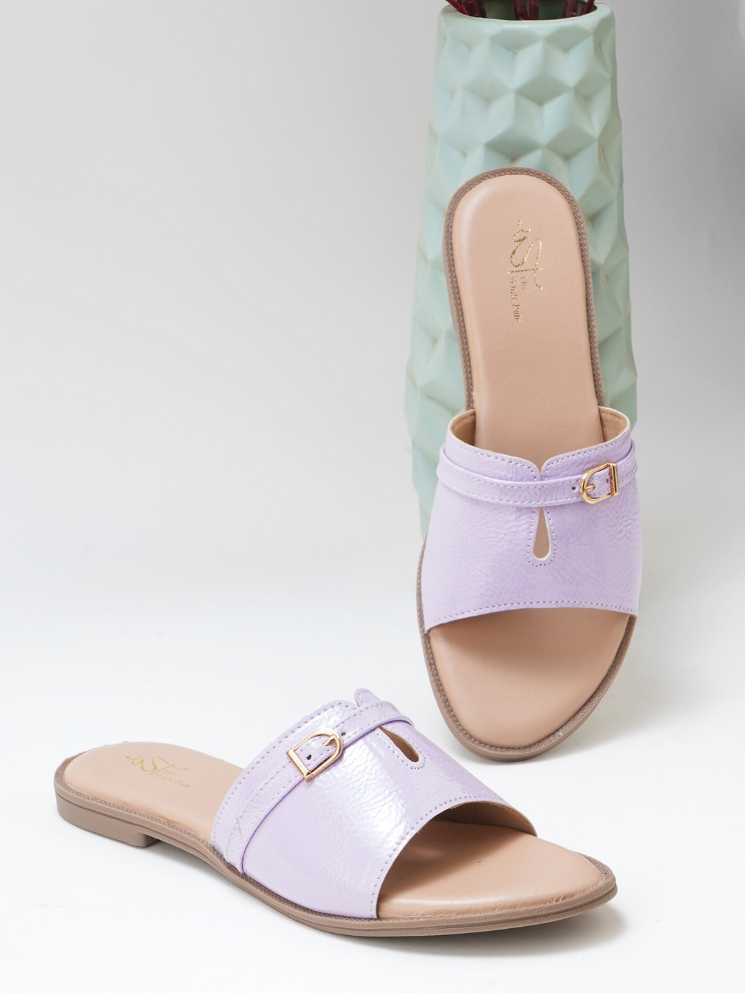 

THE WHITE POLE Women Open Toe Flats With Buckle Detail, Lavender