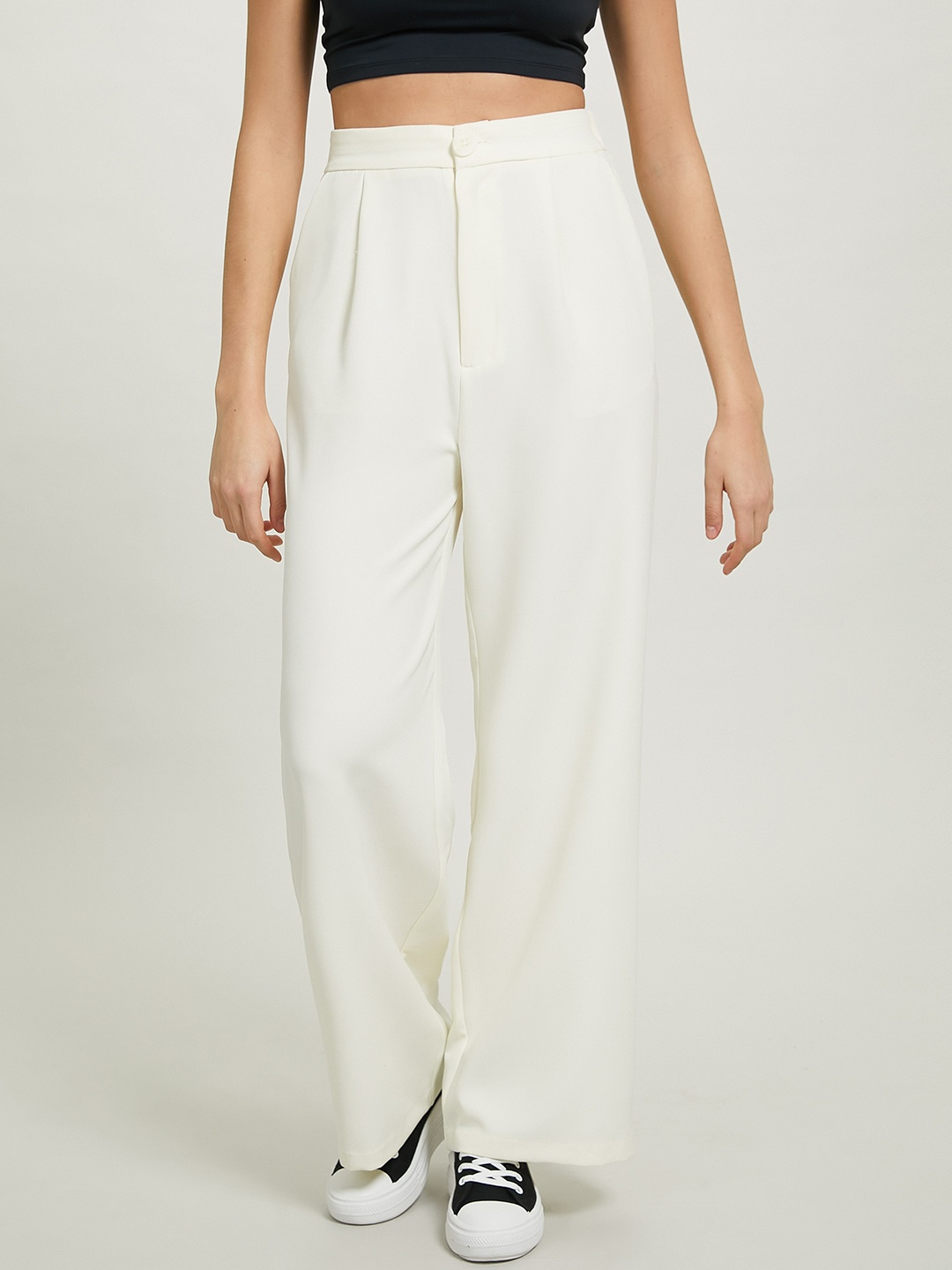 

ALCOTT Women Flared High-Rise Trousers, Cream