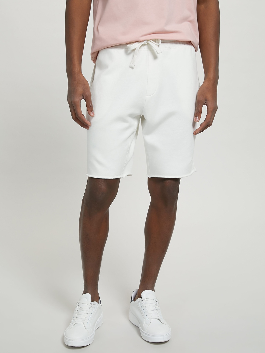 

ALCOTT Men Loose Fit Pure Cotton Shorts, White