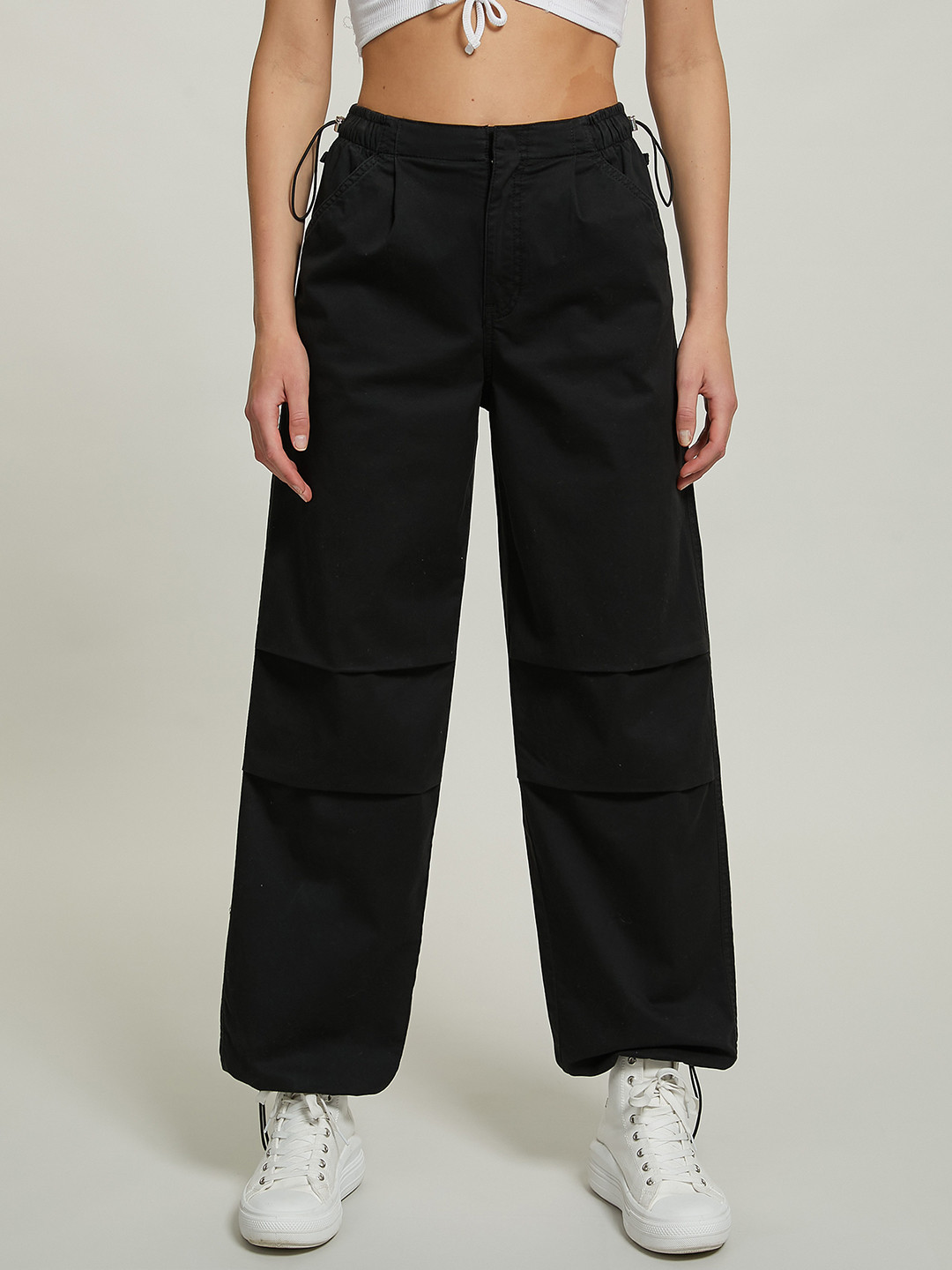 

ALCOTT Women Straight Fit High-Rise Parachute Trousers, Black