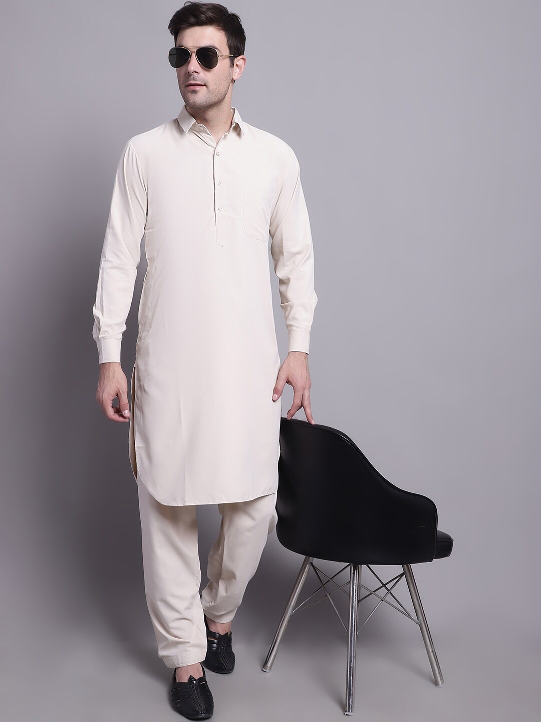 

Jompers Spread Collar Pathani Kurta with Salwar, Cream