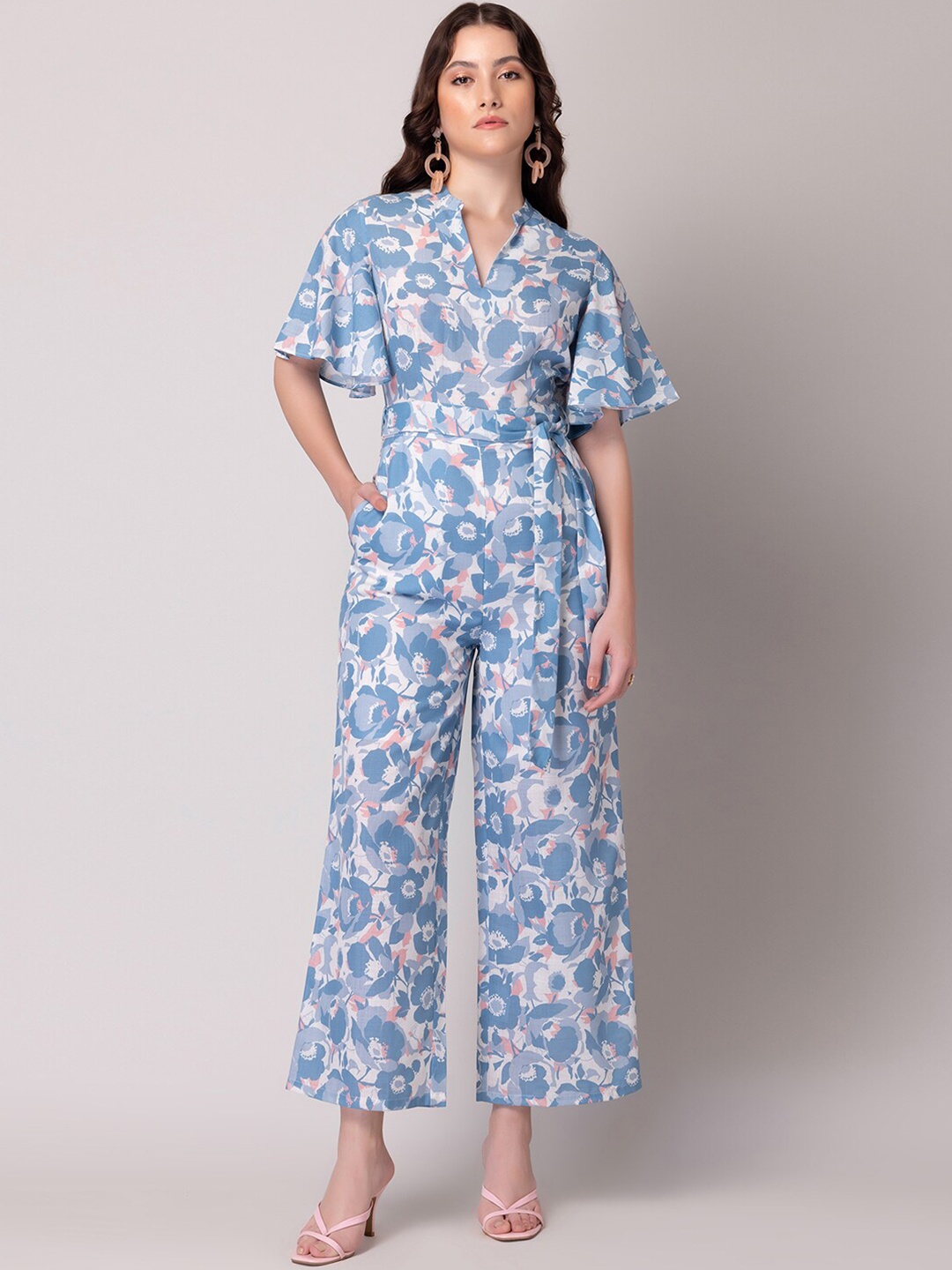 

FabAlley Blue & White Floral Printed Culotte Jumpsuit