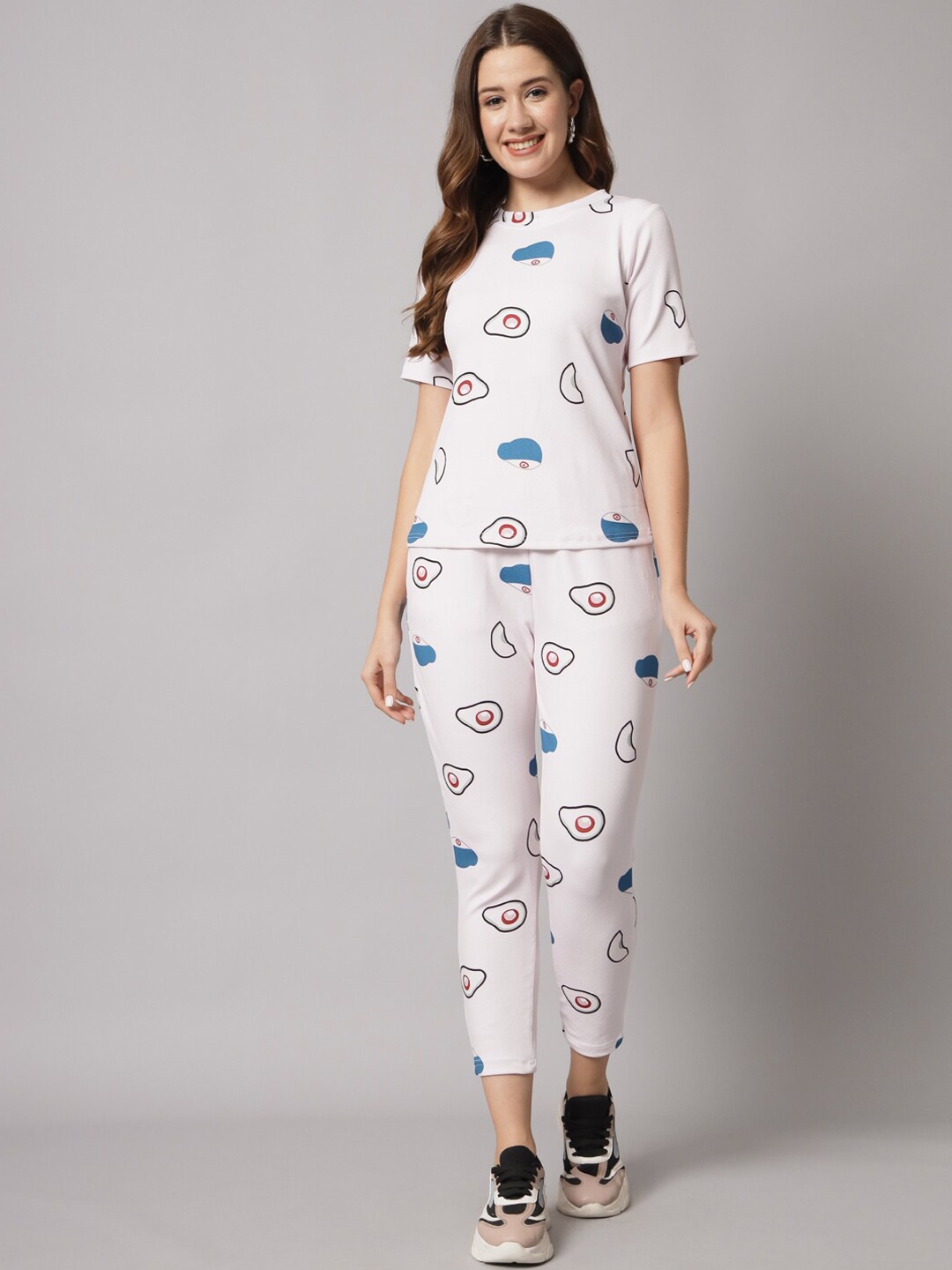 

KALINI Printed Relaxed Fit T-shirt With Bottoms Co-Ords, White