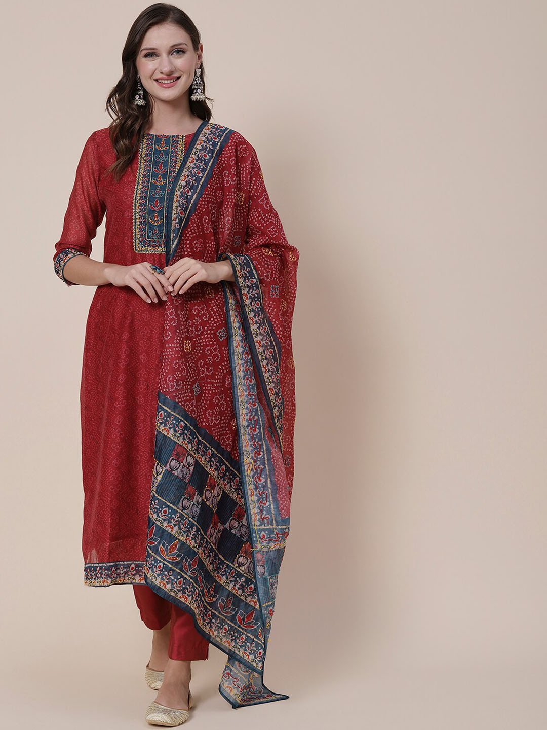 

FASHOR Bandhani Printed Thread Work Kurta With Trousers & Dupatta, Maroon