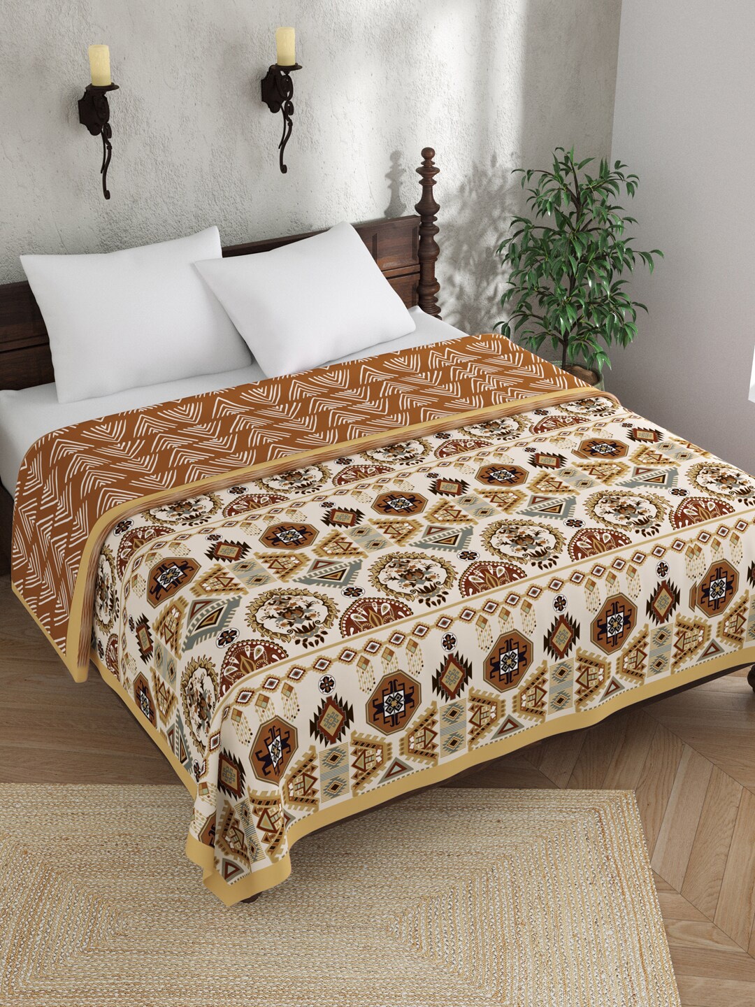 

EverHOME Brown Ethnic Motifs AC Room 120 GSM Cotton Double Bed Dohar