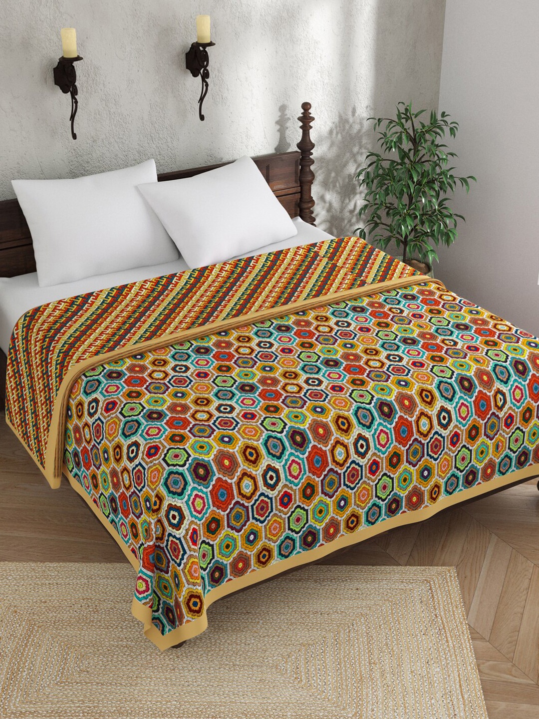 

EverHOME Arch Yellow & Red Geometric AC Room 120 GSM Cotton Double Bed Dohar