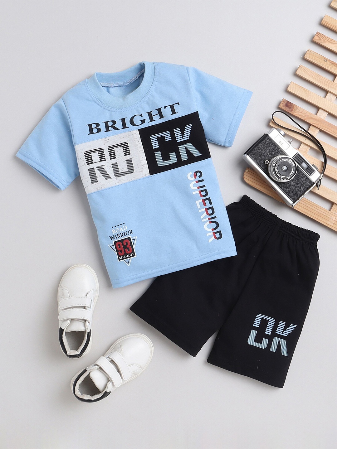 

FOURFOLDS Boys Printed Pure Cotton T-shirt with Shorts, Blue