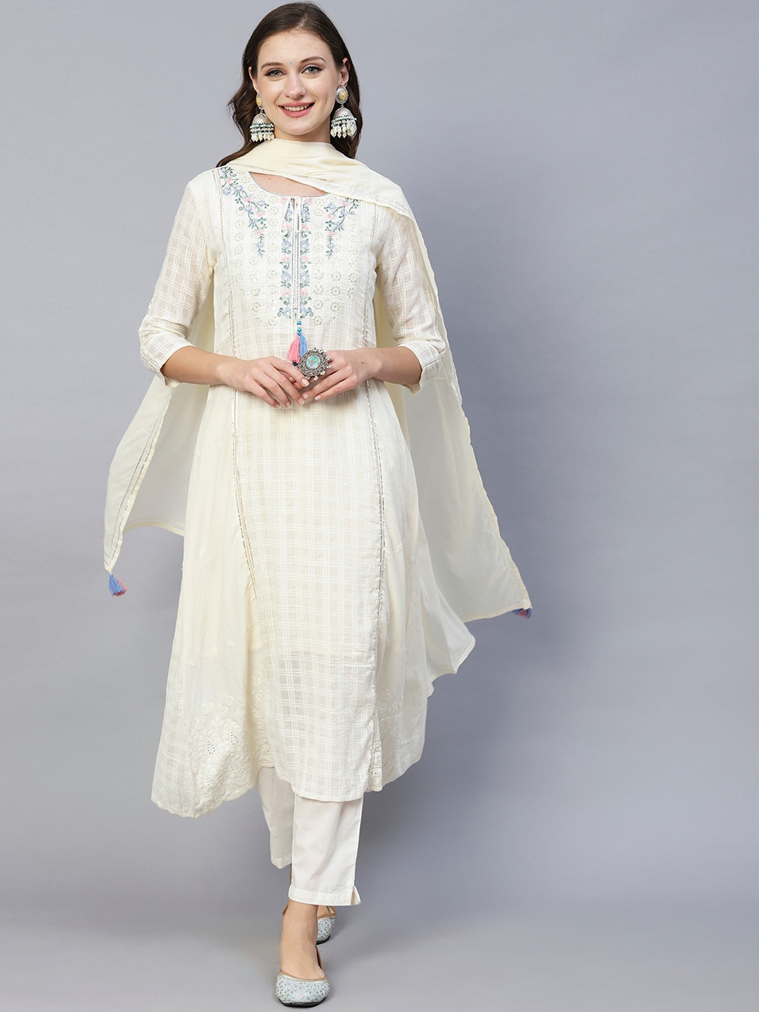 

FASHOR Floral Embroidered Pure Cotton Kurta With Trousers & Dupatta, Off white