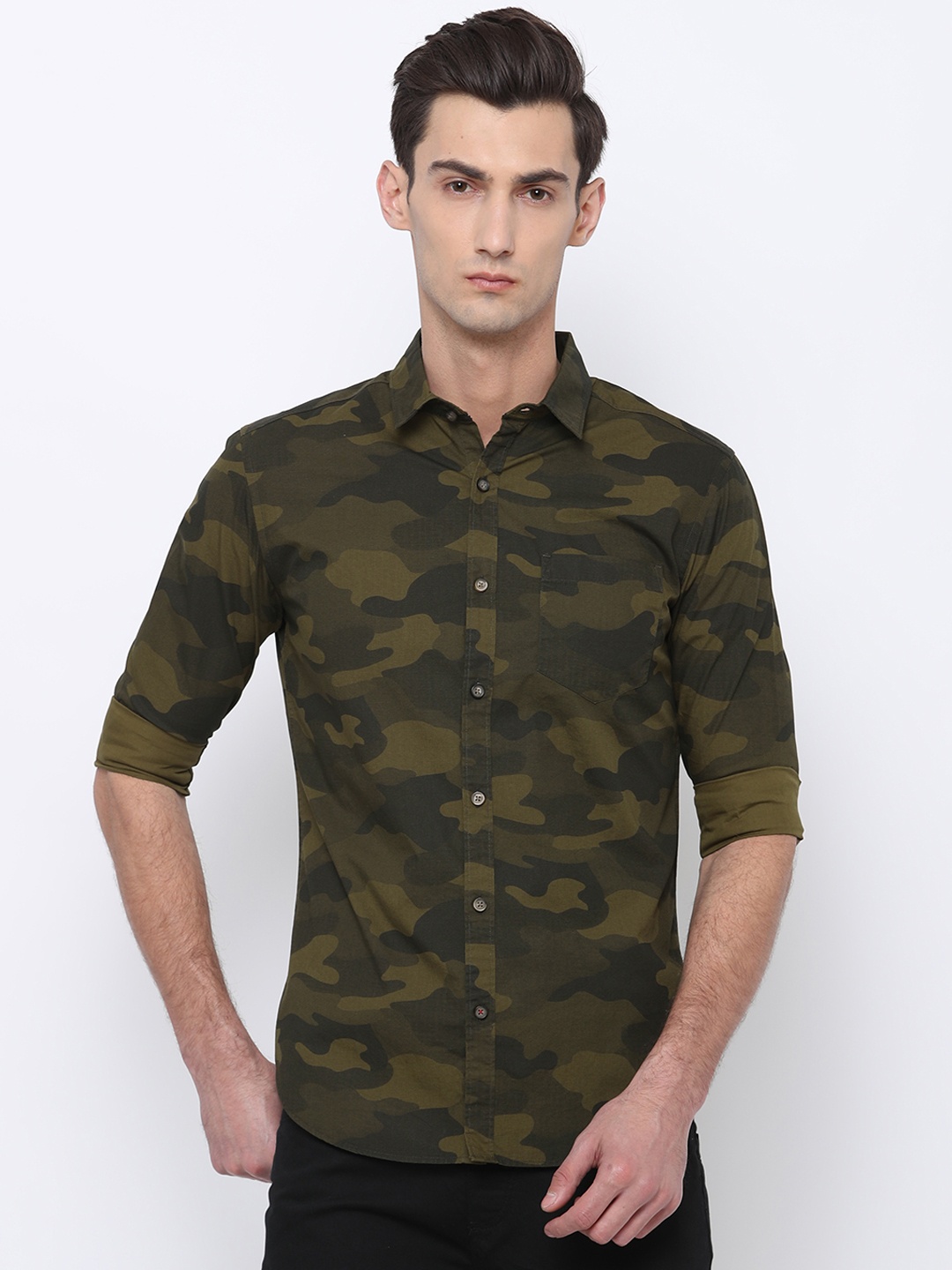 

HIGHLANDER Men Green Slim Fit Printed Casual Shirt