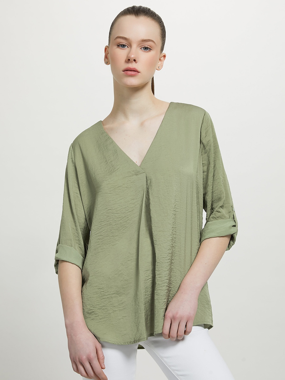 

ALCOTT Roll-Up Sleeves Top, Olive