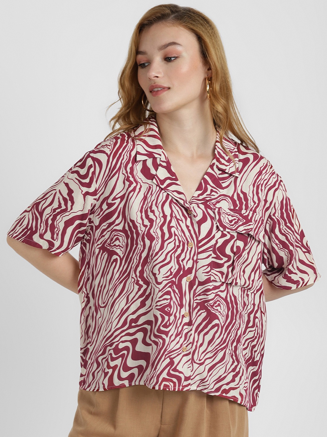 

ALCOTT Boxy Animal Print Casual Shirt, Maroon