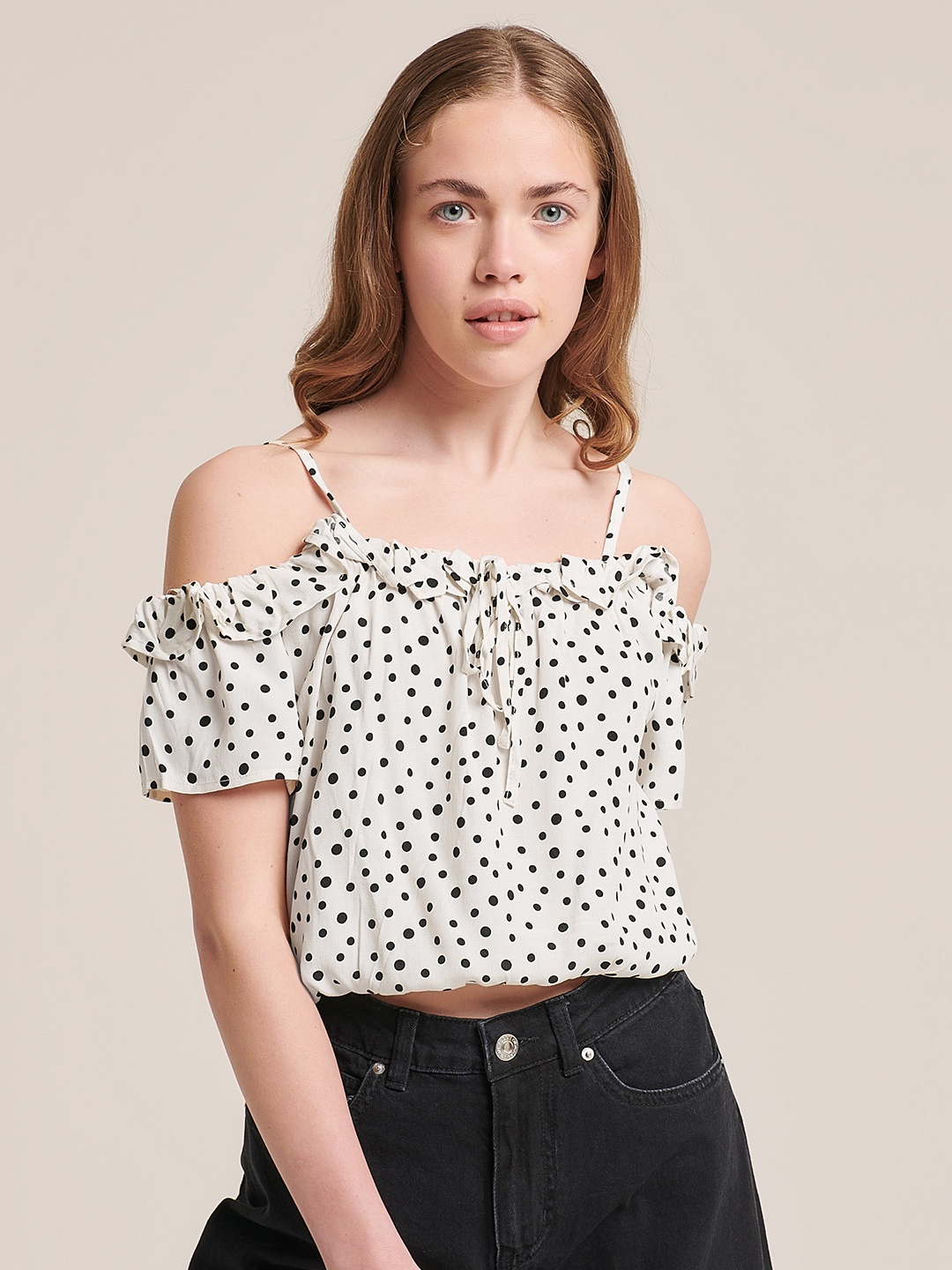 

ALCOTT Geometric Print Off-Shoulder Puff Sleeves Ruffles Bardot Top, White