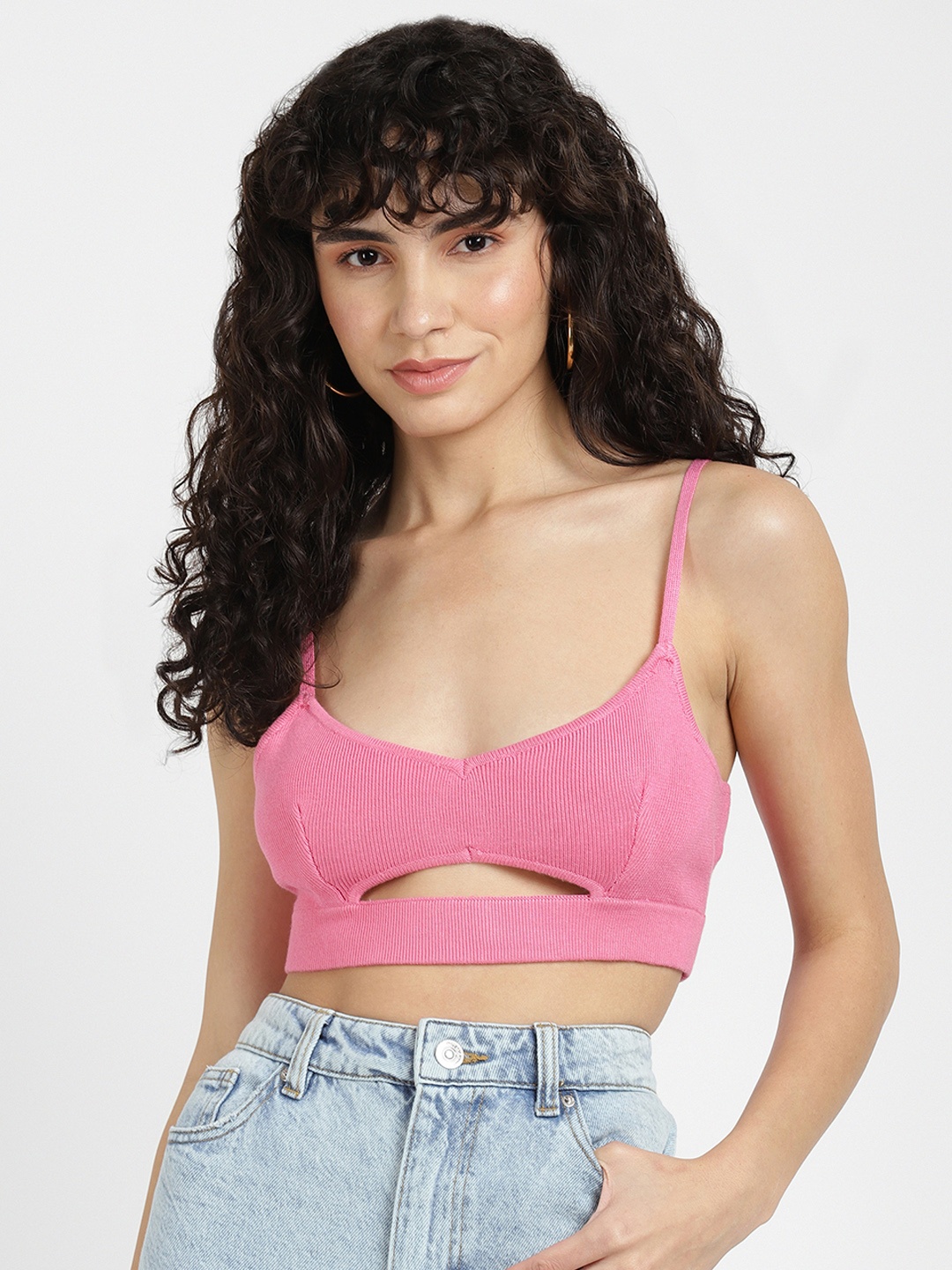 

ALCOTT Cut-Out Detail Shoulder Straps Crop Top, Pink
