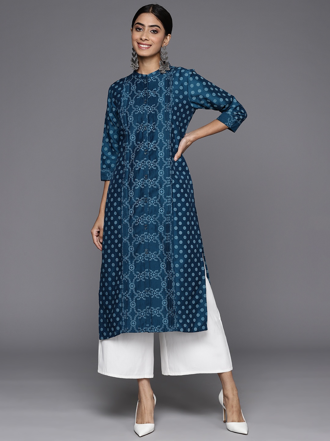 

Libas Women Floral Printed Straight Kurta, Blue