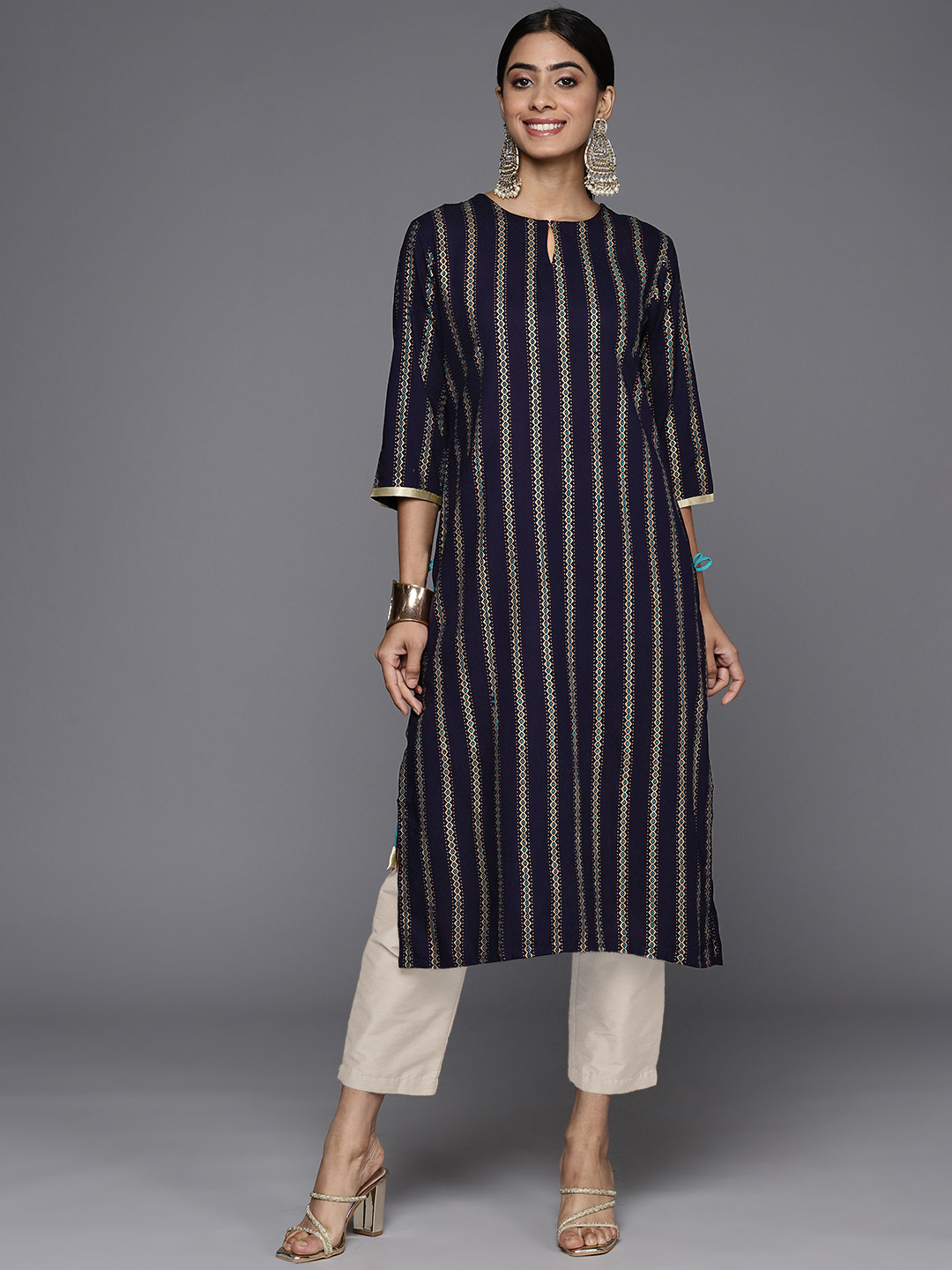 

Libas Women Striped Keyhole Neck Straight Kurta, Navy blue