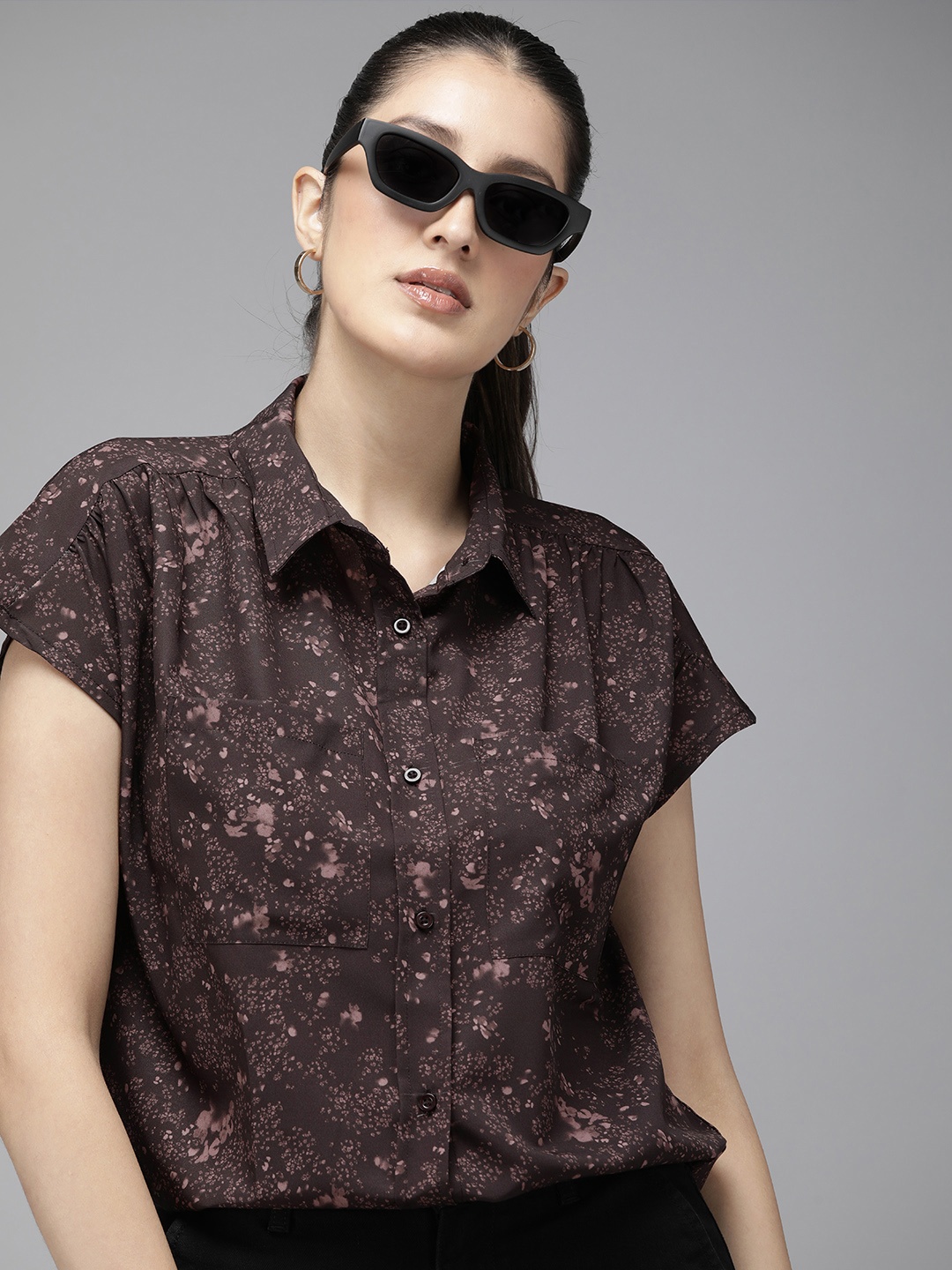 

The Roadster Life Co. Abstract Printed Extended Sleeves Casual Shirt, Brown
