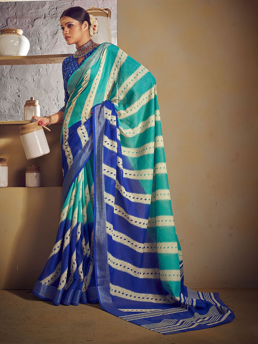 

SHANGRILA Leheriya Printed Zari Linen Cotton Saree, Blue