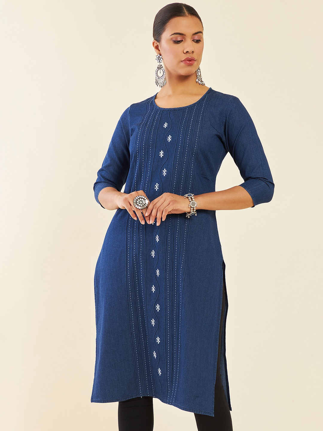 

Soch Blue Round Neck Thread Work Kurta