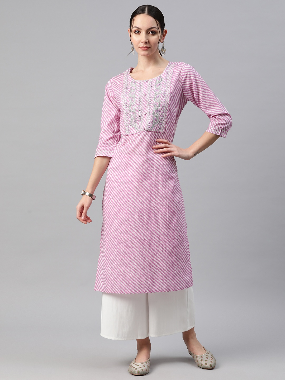 

Readiprint Fashions Women Leheriya Printed Thread Work Kurta, Lavender