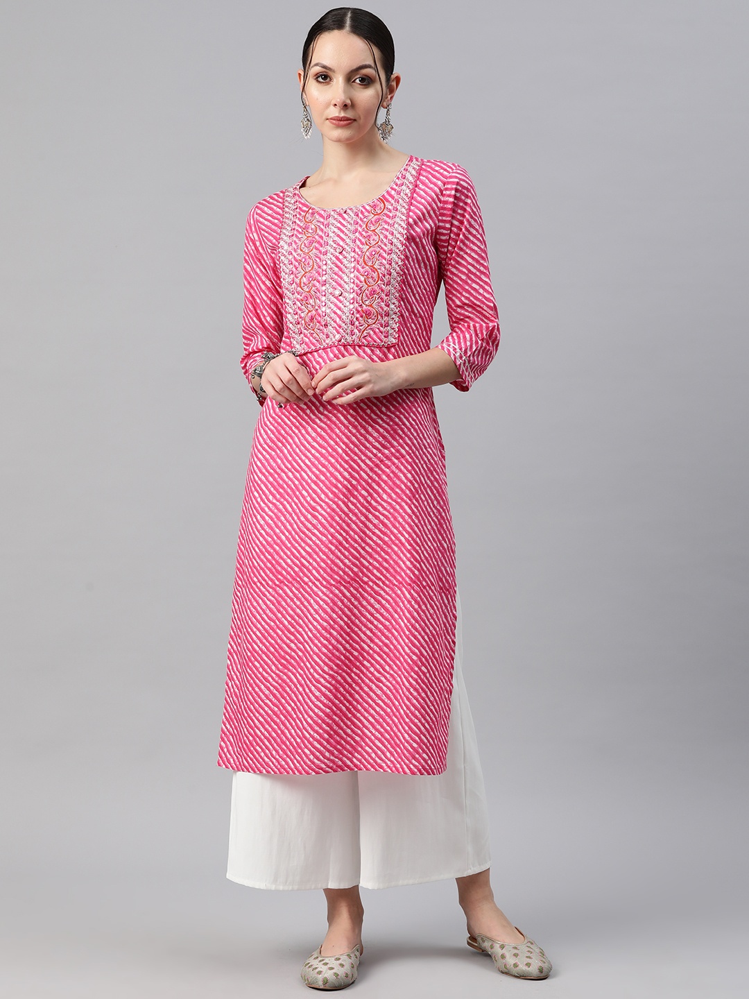 

Readiprint Fashions Women Leheriya Printed Thread Work Kurta, Pink
