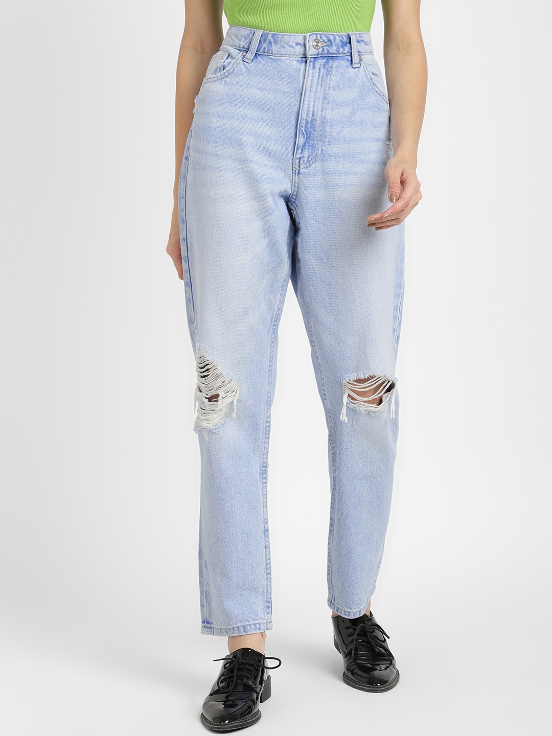 

ALCOTT Cotton Mom Fit High-Rise Low Distress Light Fade Jeans, Blue