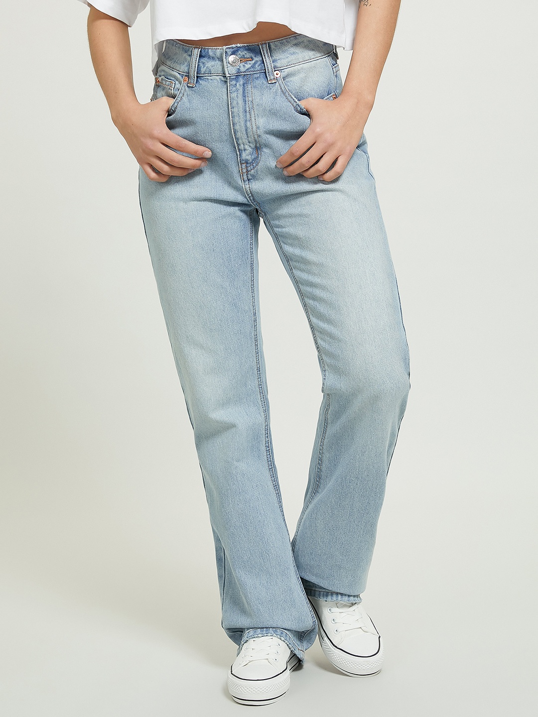 

ALCOTT Women Cotton Bootcut High-Rise Light Fade Jeans, Blue