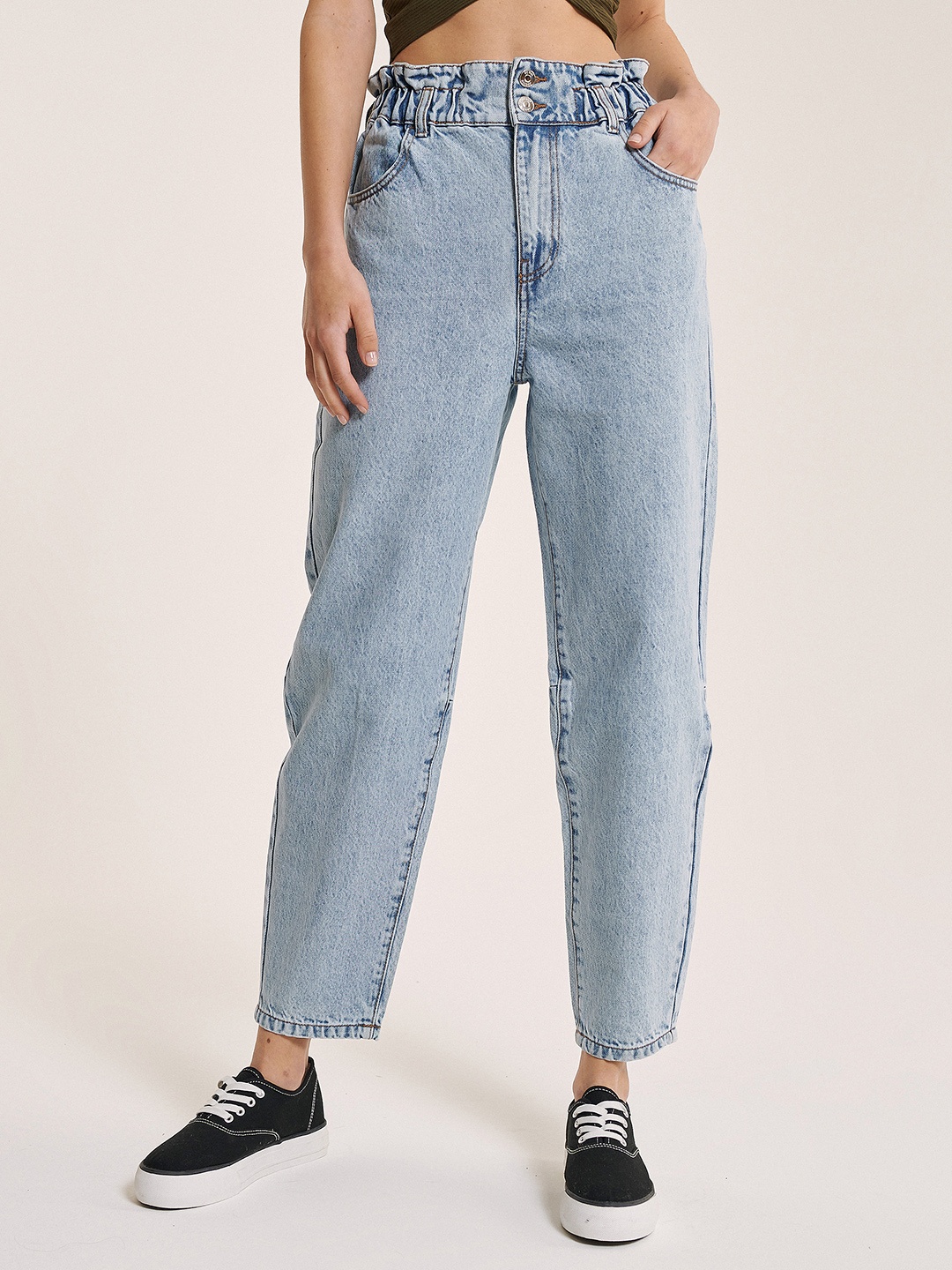 

ALCOTT Women Relaxed Fit High-Rise Light Fade Jeans, Blue