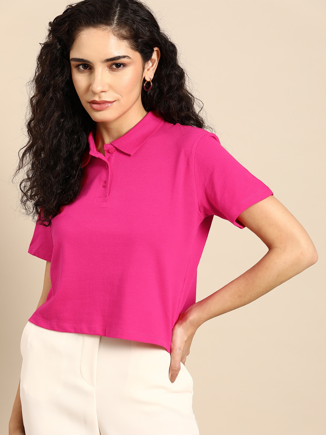 

ALCOTT Solid Slim Fit Polo Collar Cropped T-shirt, Pink