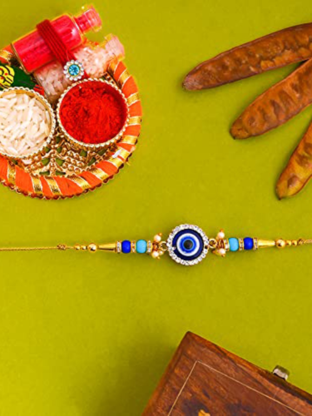 

Perpetual Set Of 5 Gold-Plated Rakhi