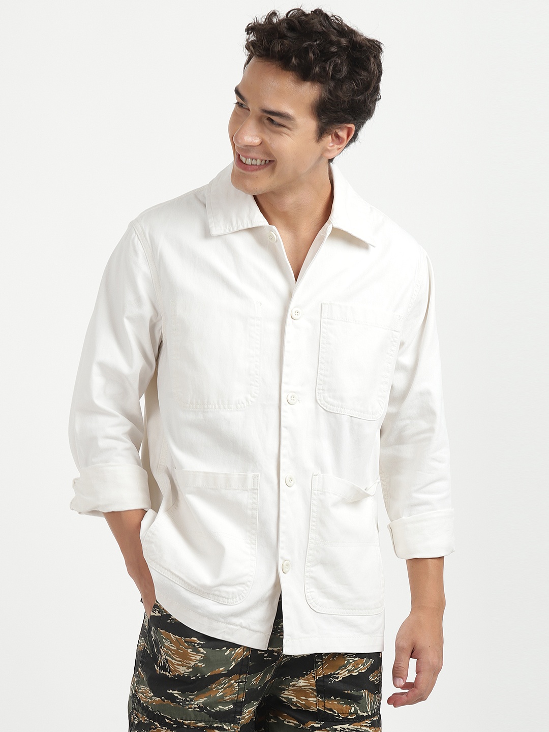 

ALCOTT Men Solid Regular Fit Shacket, Off white