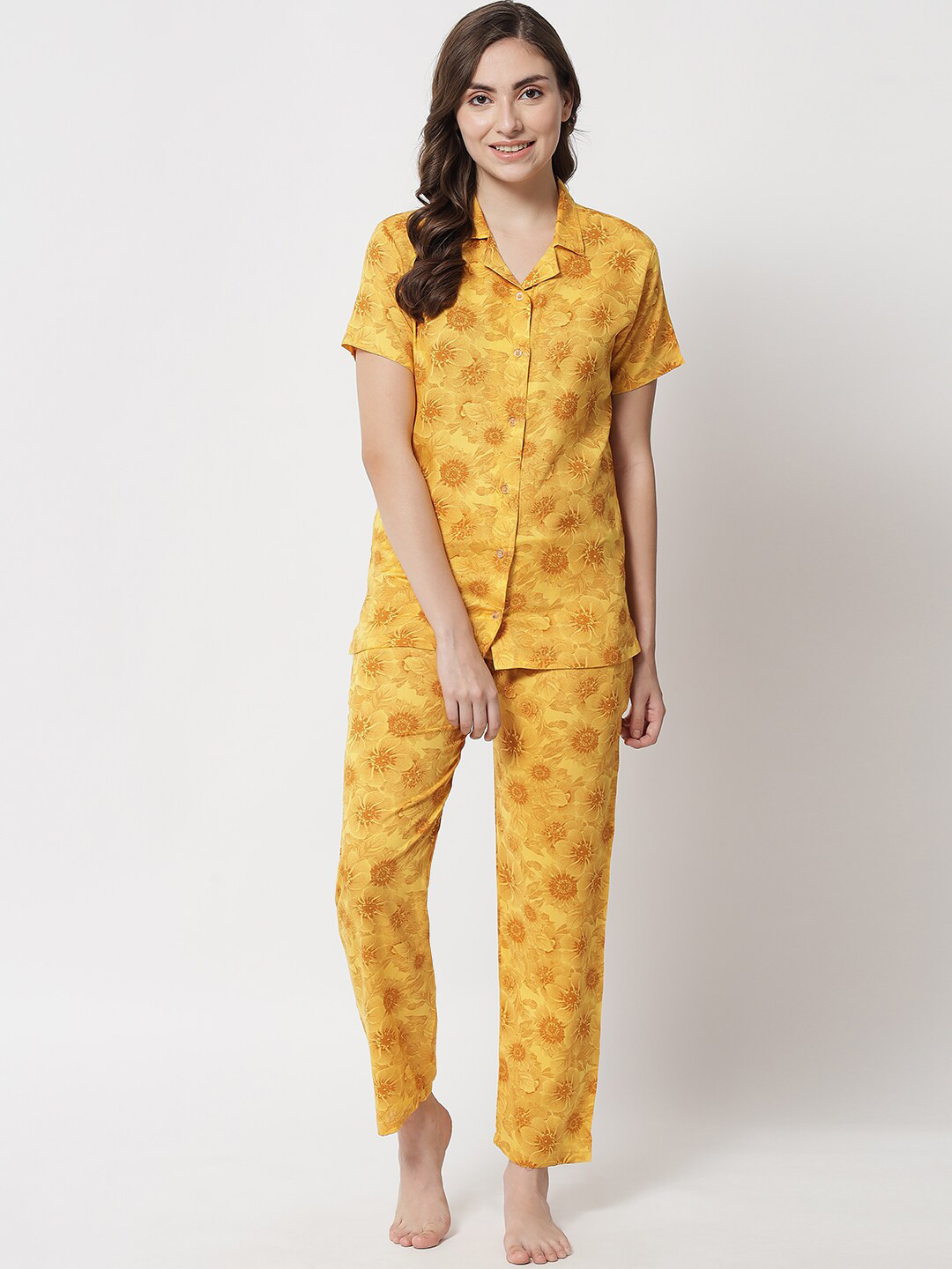 

Klamotten Women Floral Printed Night suit, Yellow