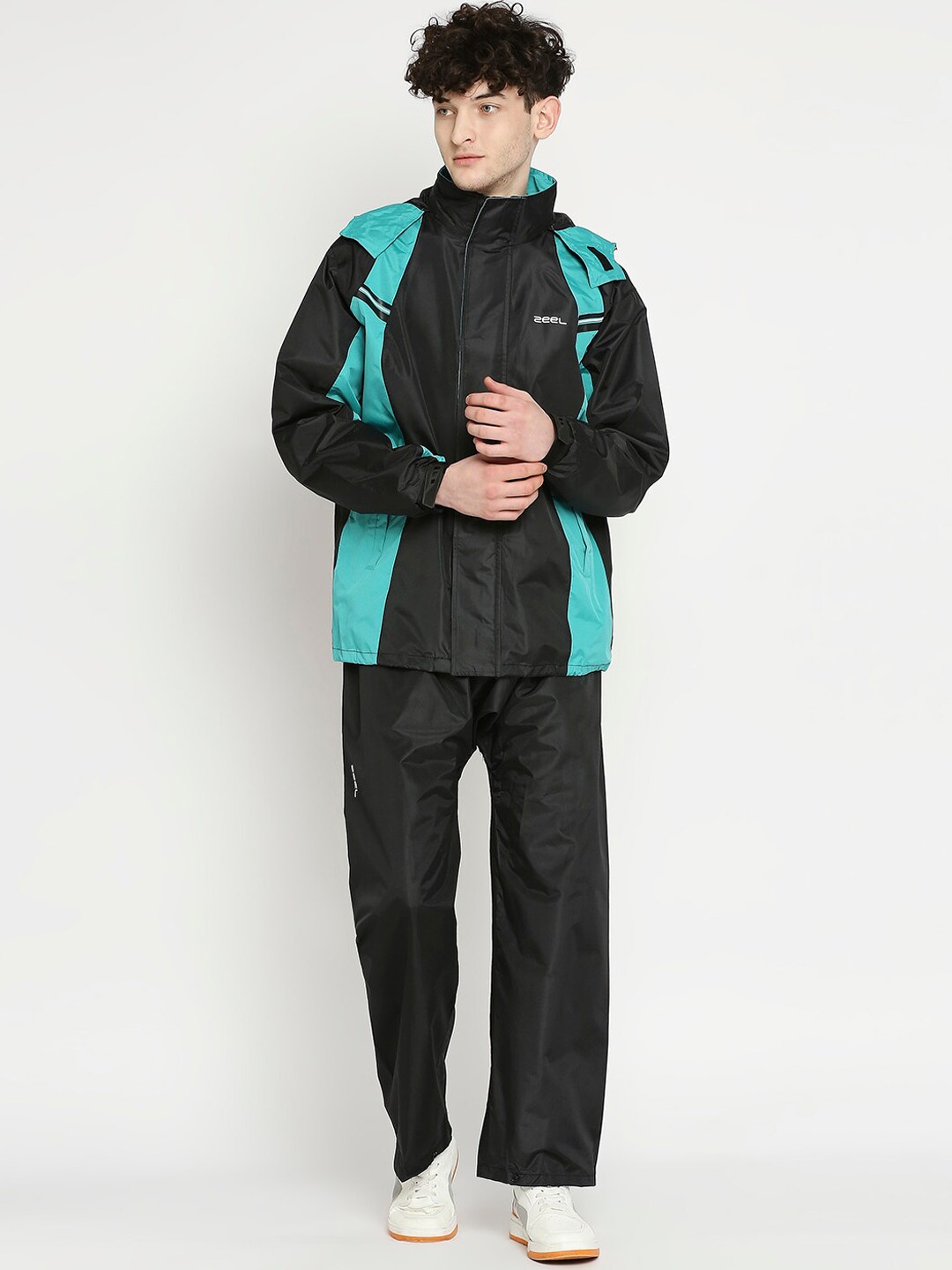 

Zeel Water Resistant Rainwear, Black