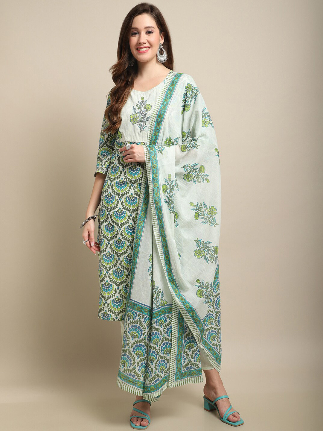 

Sangria Green Floral Printed Straight Kurta & Trouser With Dupatta, White