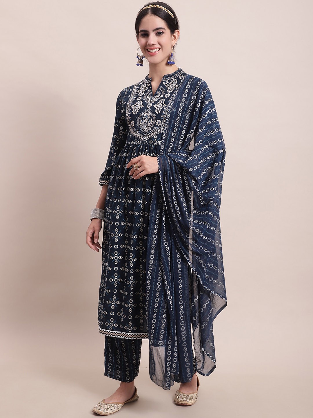 

Sangria Green Yoke-Embroidered A-Line Kurta & Trouser With Dupatta, Blue