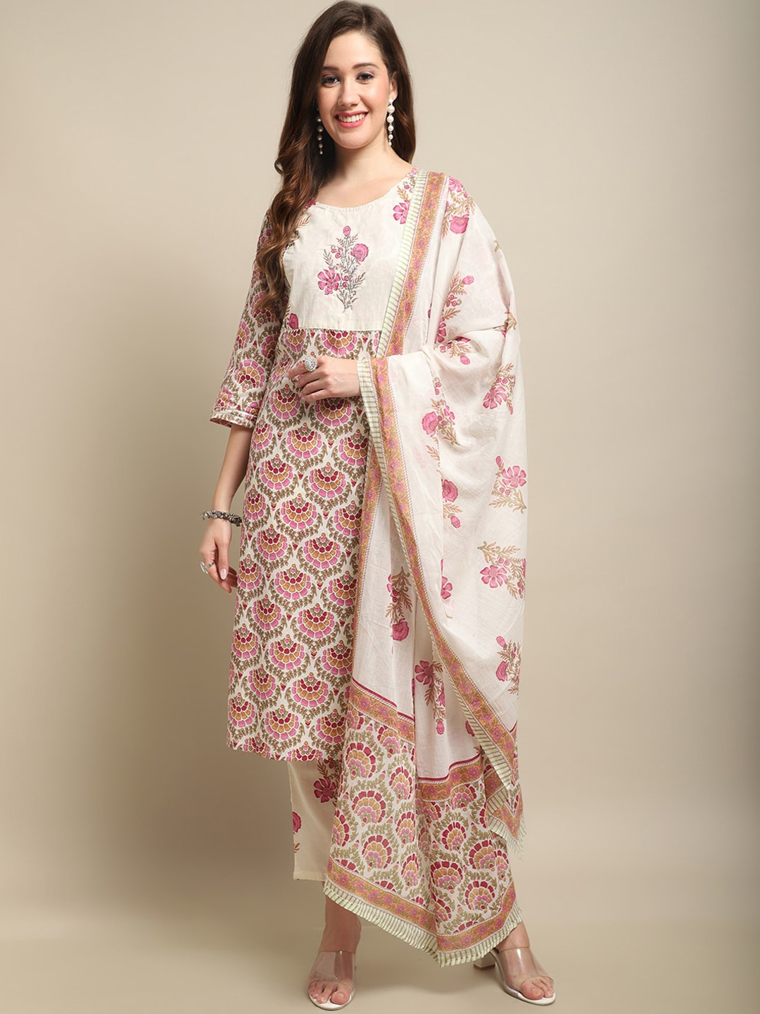 

Sangria Printed Straight Kurta & Trouser With Dupatta, Off white