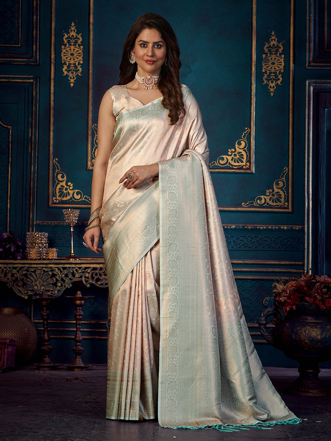 

ODETTE Ethnic Motifs Woven Design Saree, Off white