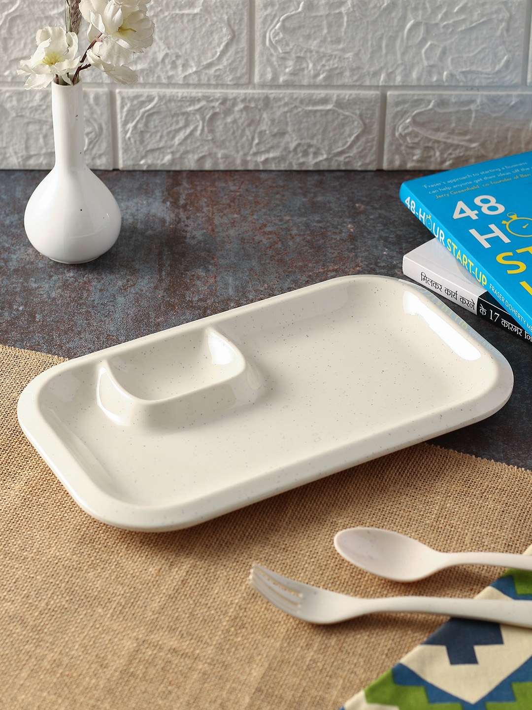 

LIVING ROOTS Off-White Rectangular Melamine Serving Platter