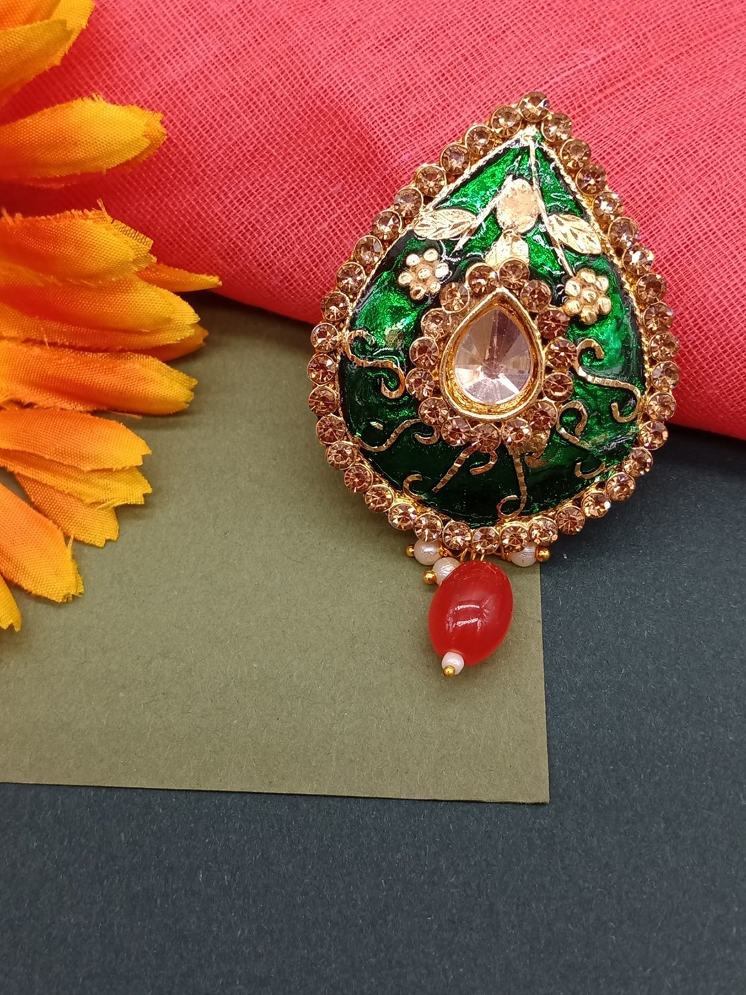 

AASHISH IMITATION Artificial Stone-Studded & Beaded Saree Pin, Gold