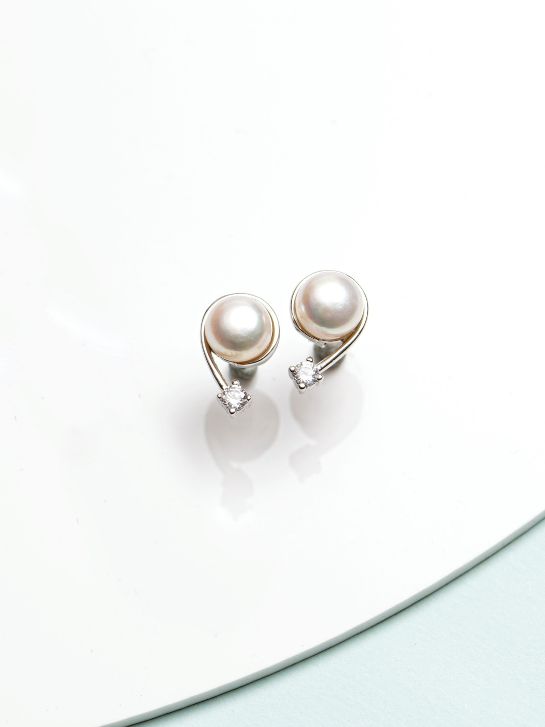 

Zavya Rhodium-Plated Pearl Studded Sterling Silver Studs Earrings