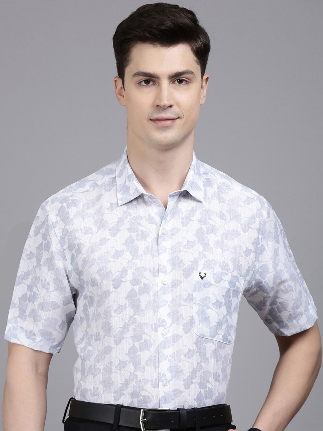 

Allen Solly Floral Printed Cotton & Linen Formal Shirt, White