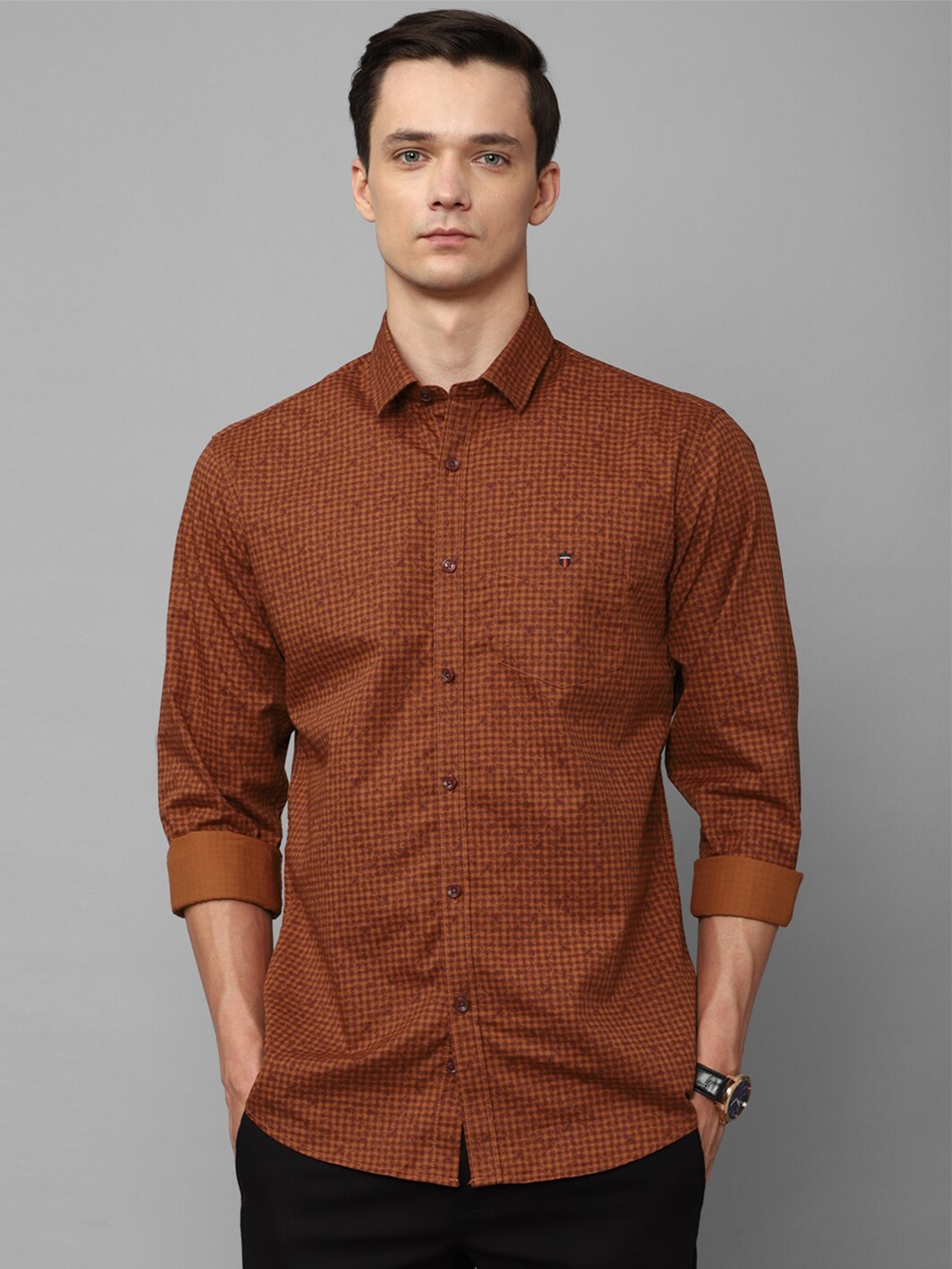 

Louis Philippe Sport Slim Fit Floral Printed Pure Cotton Casual Shirt, Orange