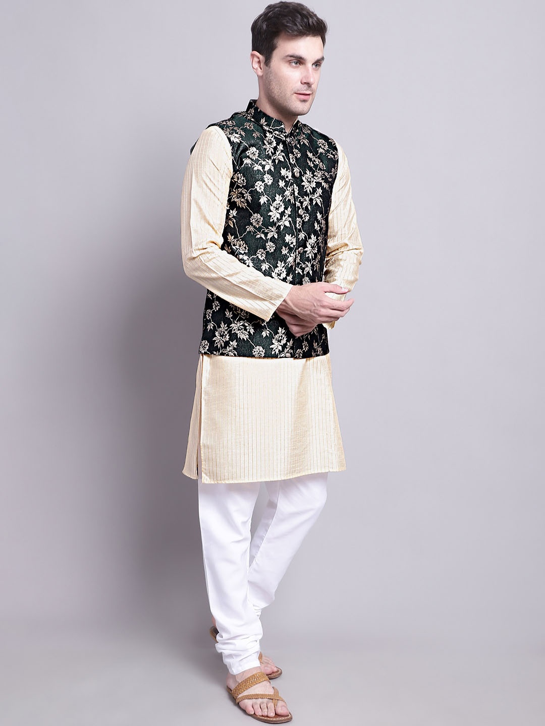 

Jompers Woven Design Jacquard Kurta With Pyjamas & With Nehru Jacket, Gold
