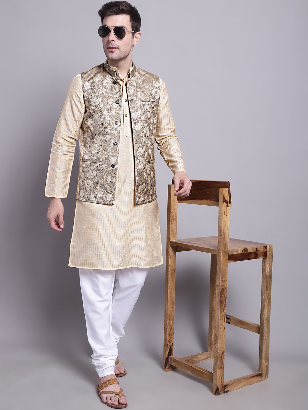

Jompers Woven Design Jacquard Kurta With Pyjamas & With Nehru Jacket, Beige