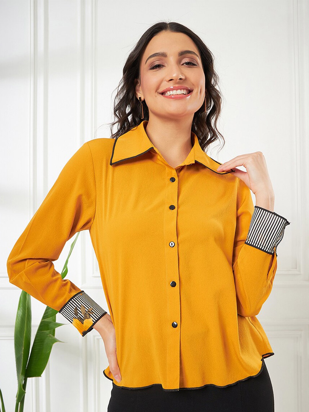 

Kibo Relaxed Opaque Contrast Cuffs Crepe Casual Shirt, Mustard